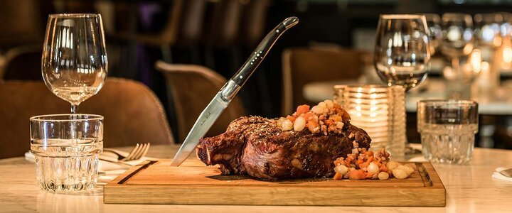 Dinner, Fingerfood, Drinks and Specials at De Kroon