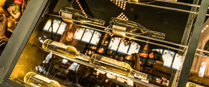 Dinner, Fingerfood, Drinks and Specials at De Kroon